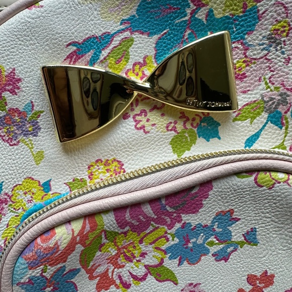 Betsey Johnson floral print Mini Backpack. - Picture 10 of 16